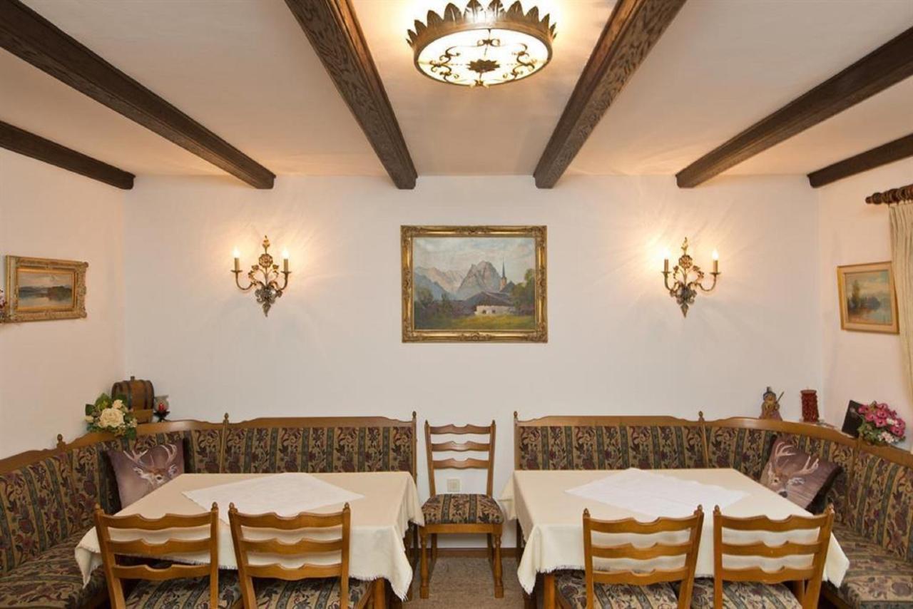 Gaestehaus Loedermann Garmisch-Partenkirchen járás Kültér fotó