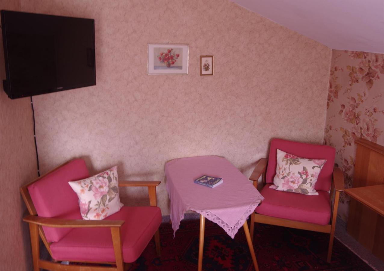 Gaestehaus Loedermann Garmisch-Partenkirchen járás Kültér fotó