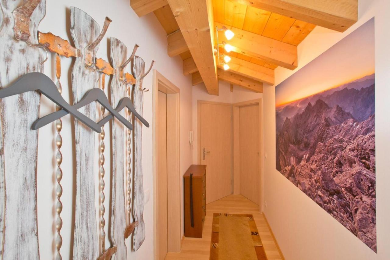 Gaestehaus Loedermann Garmisch-Partenkirchen járás Kültér fotó